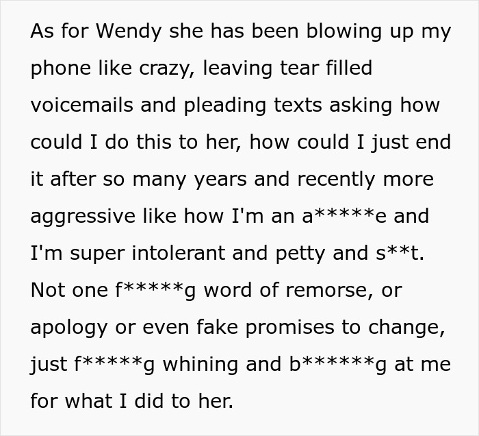 Text outlining a girlfriend's tear-filled voicemails and pleading texts in a relationship dispute. Text outlining a girlfriend's tear-filled voicemails and pleading texts in a relationship dispute.