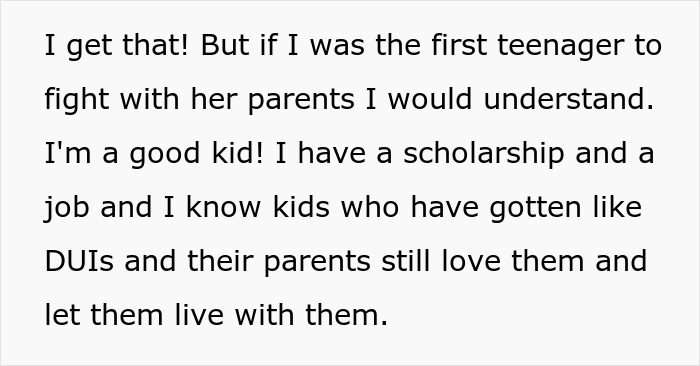18YO Refuses To Have Dad Walk Her On Senior Night After He Held A Grudge Over One Stupid Argument 18YO Refuses To Have Dad Walk Her On Senior Night After He Held A Grudge Over One Stupid Argument