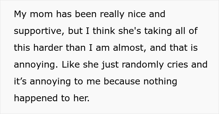 18YO Refuses To Have Dad Walk Her On Senior Night After He Held A Grudge Over One Stupid Argument 18YO Refuses To Have Dad Walk Her On Senior Night After He Held A Grudge Over One Stupid Argument