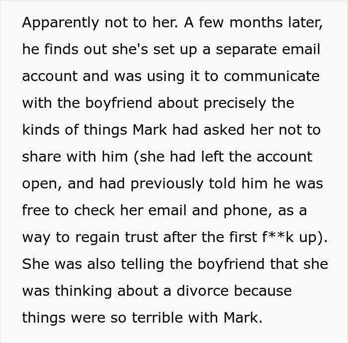 Text about secret email and communication about divorce thoughts Text about secret email and communication about divorce thoughts