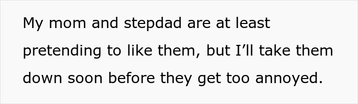 18YO Refuses To Have Dad Walk Her On Senior Night After He Held A Grudge Over One Stupid Argument 18YO Refuses To Have Dad Walk Her On Senior Night After He Held A Grudge Over One Stupid Argument