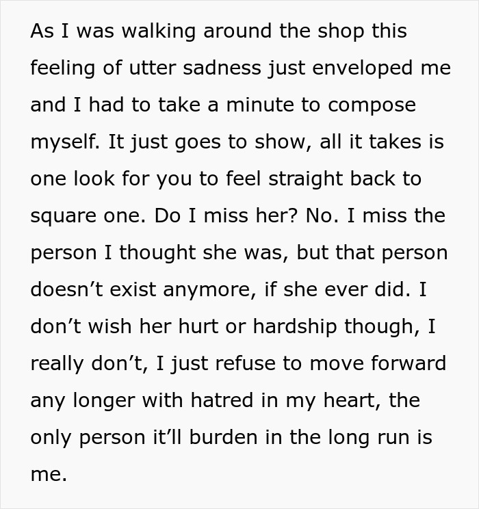 Man Discovers Wife's Affair Through Her iWatch, Then Loses His Family Too When They Take Her Side