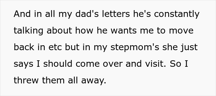 18YO Refuses To Have Dad Walk Her On Senior Night After He Held A Grudge Over One Stupid Argument 18YO Refuses To Have Dad Walk Her On Senior Night After He Held A Grudge Over One Stupid Argument