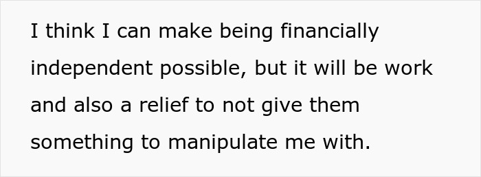 20YO Gets $4K Grant To Go On NYC Research Trip, Worried Parents Threaten To Cut Her Off 20YO Gets $4K Grant To Go On NYC Research Trip, Worried Parents Threaten To Cut Her Off