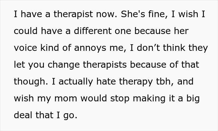 18YO Refuses To Have Dad Walk Her On Senior Night After He Held A Grudge Over One Stupid Argument 18YO Refuses To Have Dad Walk Her On Senior Night After He Held A Grudge Over One Stupid Argument