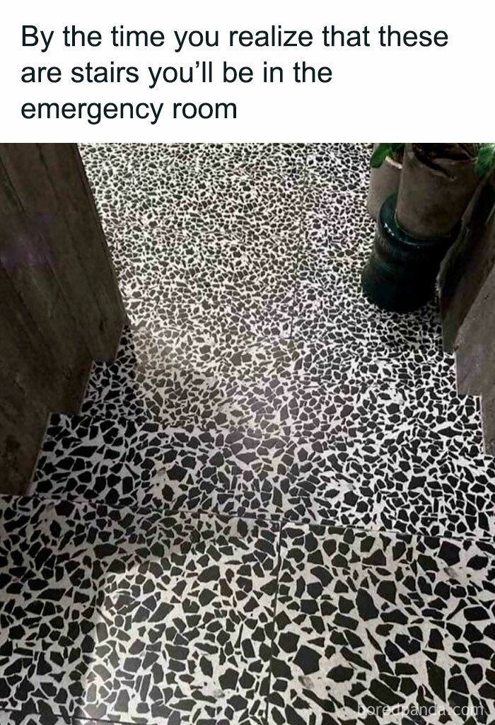 Stairs with camouflaging tile pattern causing dangerous design fail