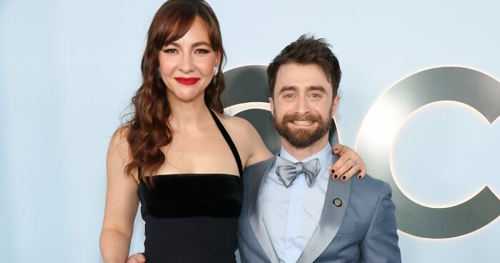 Fashion Madness Is Back, Here Are The 20 Biggest Red Carpet Fails Of The 2026 Tony Awards