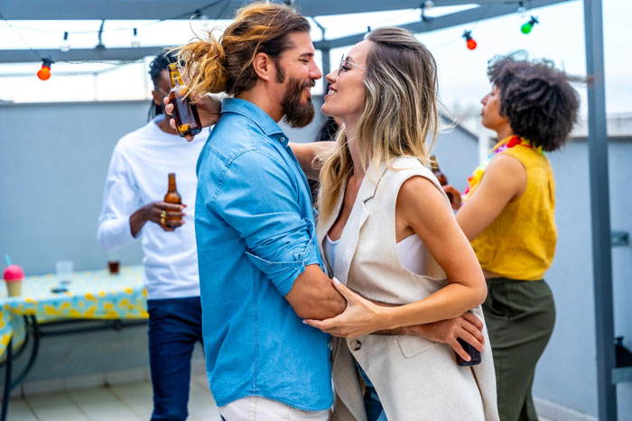 Guy Dumps GF Just To Be With Her Childhood Bestie, Karma Comes Knocking In His Ex's Favor