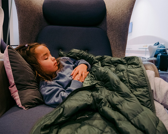Travel Experts Reveal The Worst Clothes To Wear On Planes And Why