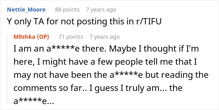 Reddit comments discussing the original poster's lie allergy in a restaurant and their behavior.