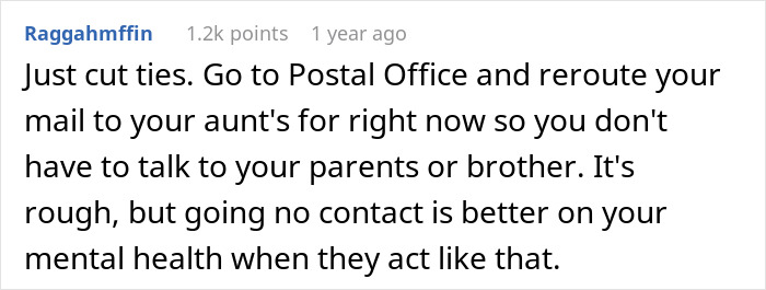 A screenshot of a comment advising the woman to cut ties after refusing to follow one rule.