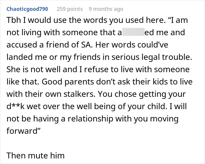 An online comment advising the 17-year-old teen to refuse living with the girlfriend's daughter due to past harassment.