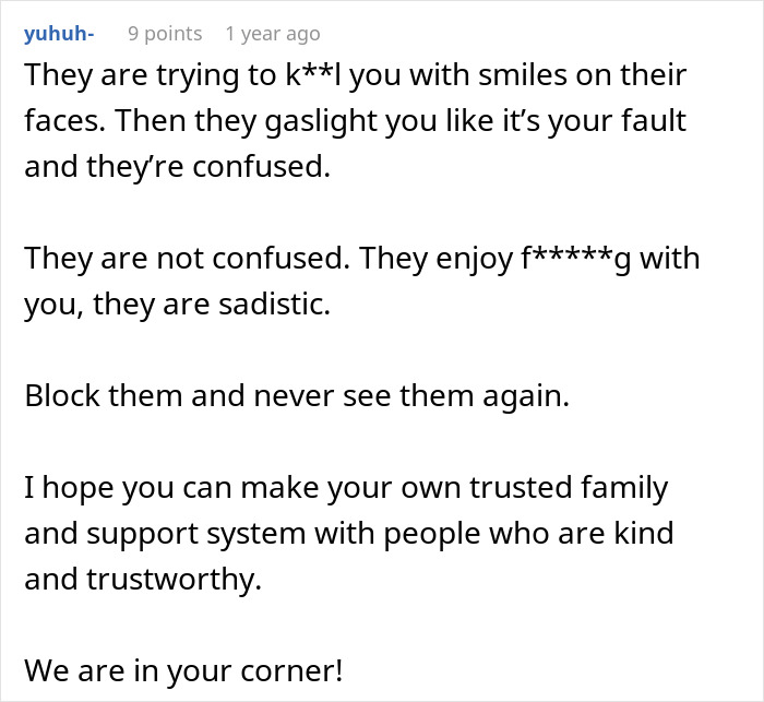 A comment about a mom tricking daughter into eating food, describing the gaslighting and advising to block and find a trusted support system.