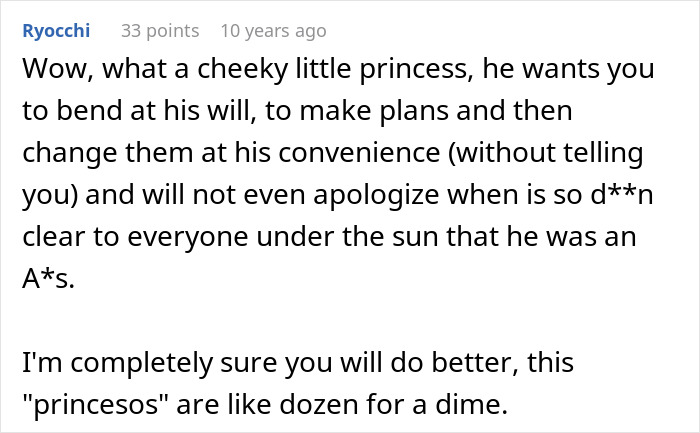 Screenshot of a comment calling the boyfriend a cheeky little princess for his behavior on the bar crawl. Screenshot of a comment calling the boyfriend a cheeky little princess for his behavior on the bar crawl.