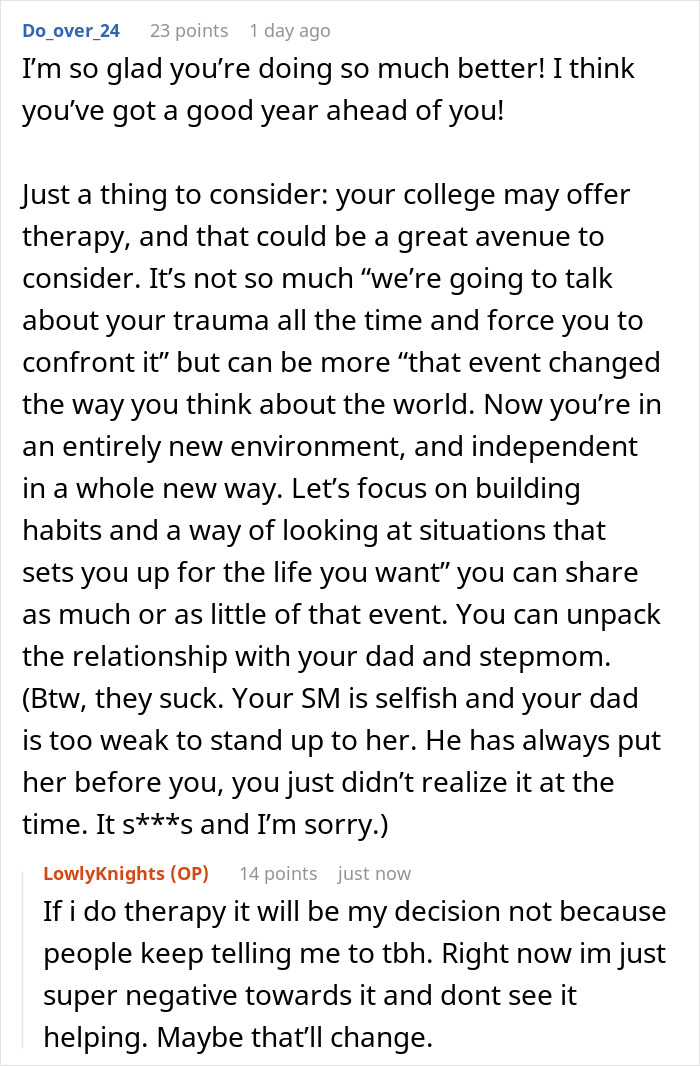 18YO Refuses To Have Dad Walk Her On Senior Night After He Held A Grudge Over One Stupid Argument 18YO Refuses To Have Dad Walk Her On Senior Night After He Held A Grudge Over One Stupid Argument