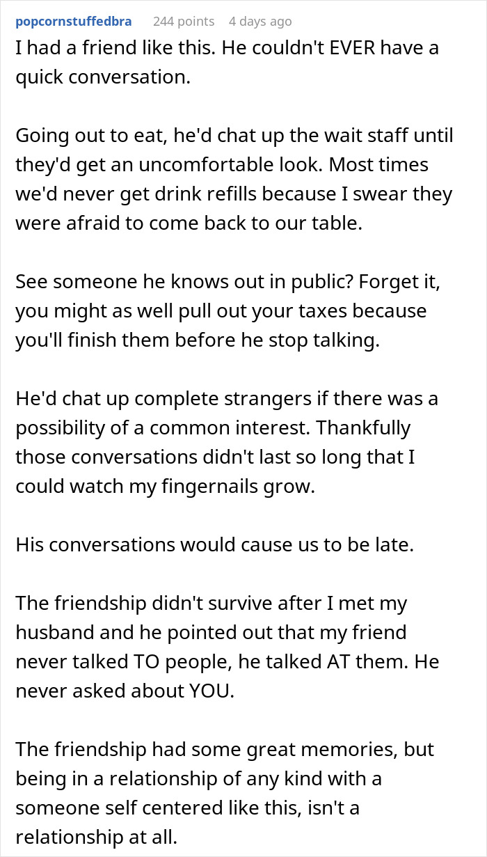 A screenshot of a comment from someone who had a talkative friend who would chat up strangers. A screenshot of a comment from someone who had a talkative friend who would chat up strangers.