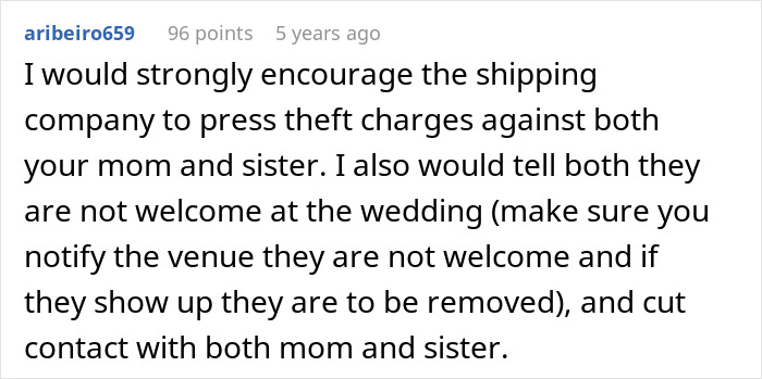 Mom Steals Bride's Wedding Dress, Has The Nerve To Lie When It's Literally Lying In Her House