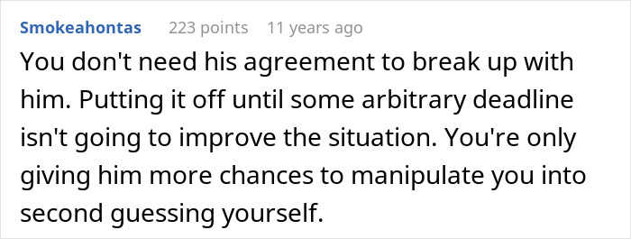 A Reddit comment suggesting the girlfriend break up with the toxic guy without his agreement.