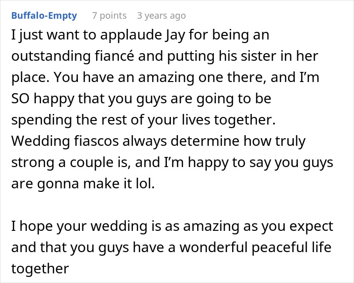 Entitled Mom Wants All Eyes On Her And Her Daughter During Brothers Wedding, Gets Dragged Instead