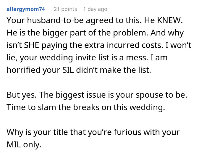 Comment blaming fiance for agreeing to problematic wedding invite list