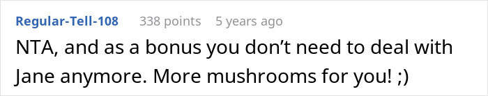 Commenters support avoiding toxic family members at reunion Commenters support avoiding toxic family members at reunion