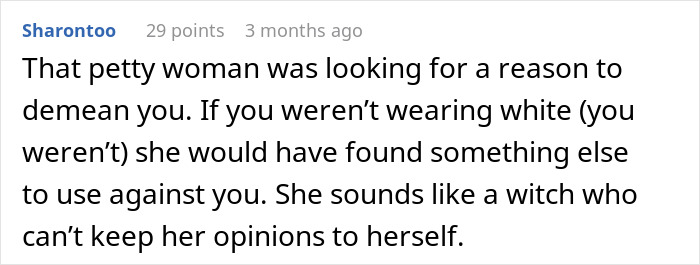 Guest Shamed Over Sleeveless Top And "White" Outfit Gets Unexpected Revenge Guest Shamed Over Sleeveless Top And "White" Outfit Gets Unexpected Revenge