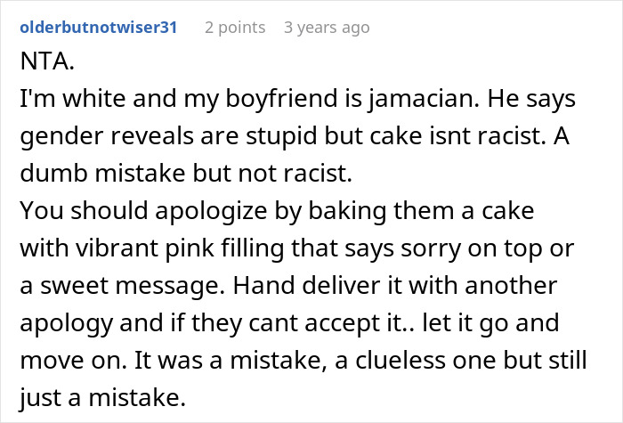 Comment discussing gender reveal cake and advice on apology with vibrant pink filling Comment discussing gender reveal cake and advice on apology with vibrant pink filling