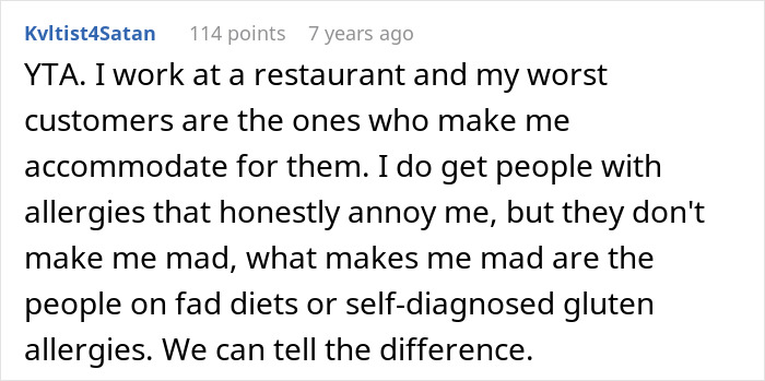Restaurant staff share annoyance with people faking a lie allergy in a restaurant to avoid the emergency room.
