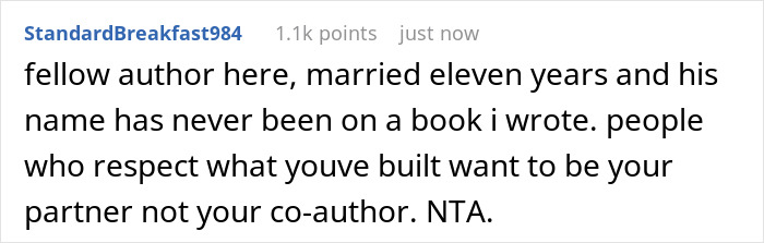 A screenshot of a fellow author commenting on the girlfriend's post about her boyfriend wanting his name on her book.