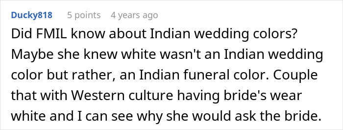 Woman Confused About Fiancé's Reaction To His Mom’s Dress For Their Wedding, He Comes To Explain Woman Confused About Fiancé's Reaction To His Mom’s Dress For Their Wedding, He Comes To Explain