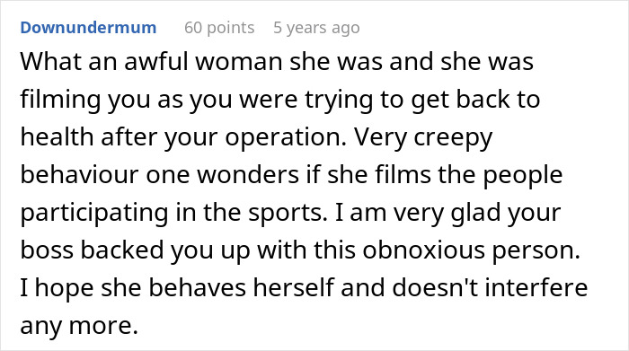Karen Mom Films Coach Saying She’s “Too Slow” And Should Be Removed, Ends Up Embarrassed Instead Karen Mom Films Coach Saying She’s “Too Slow” And Should Be Removed, Ends Up Embarrassed Instead