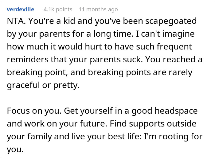 Parents Treat 18YO Like A Practice Kid, Get Mad As He Refuses To Invite Them To His Graduation Parents Treat 18YO Like A Practice Kid, Get Mad As He Refuses To Invite Them To His Graduation