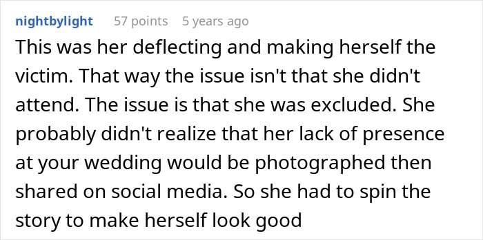 A screenshot of a Reddit comment about a mom choosing church over her daughter's wedding and getting upset about family photos.
