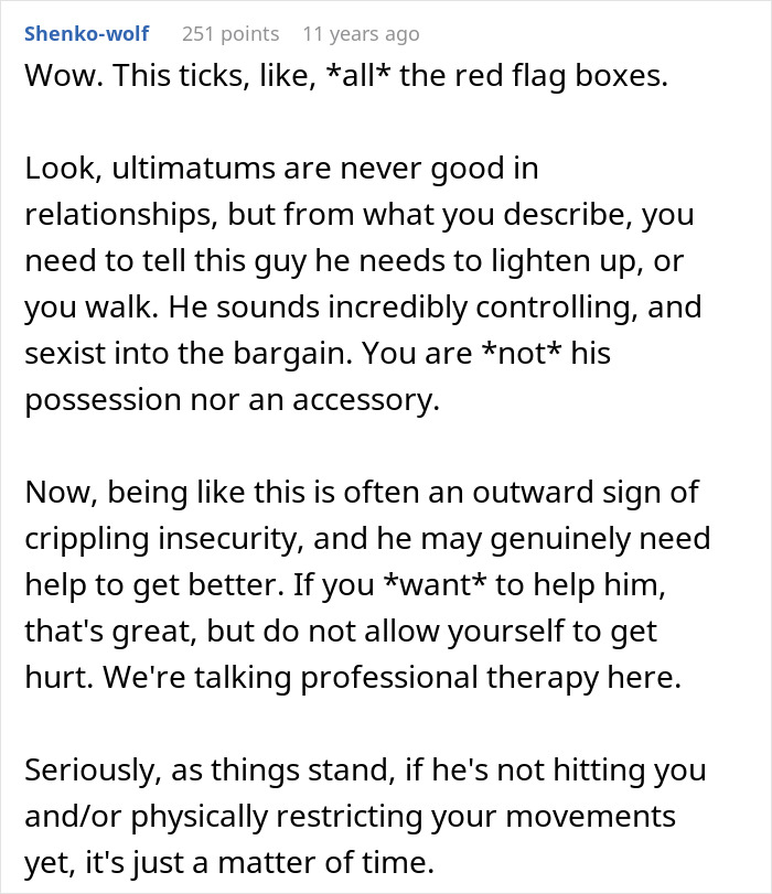Screenshot of a Reddit comment about a toxic guy's controlling and sexist behavior, emphasizing relationship red flags.