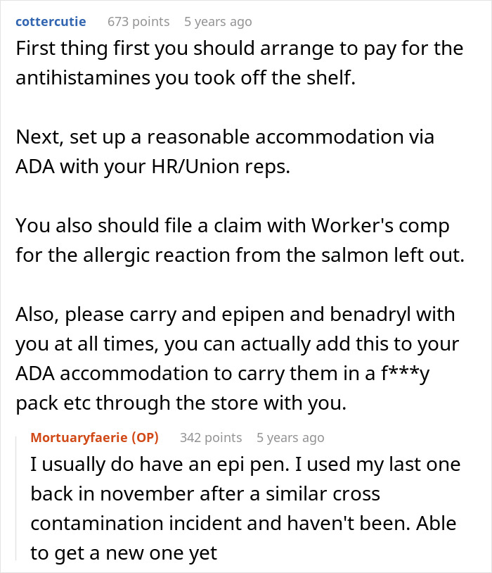 Woman Has Allergy Emergency, Can't Believe Manager's Reaction Woman Has Allergy Emergency, Can't Believe Manager's Reaction