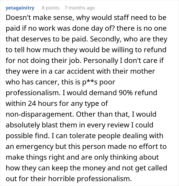 Comment criticizing wedding coordinator professionalism and refund handling