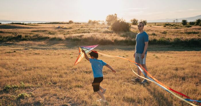 Dad Can’t Believe Son Doesn’t Want A Relationship With Him, Gets A Harsh Reality Check