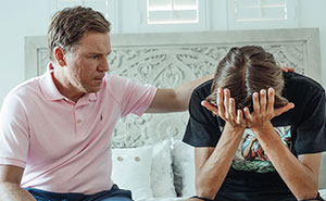 Dad Can’t Believe Son Doesn't Want A Relationship With Him, Gets A Harsh Reality Check