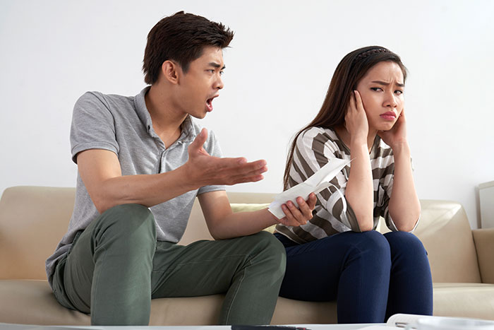 Dad Breaks Down In Tears As Kids Feel They Don't Have A Father, Tries To Pin The Blame On Ex Instead Dad Breaks Down In Tears As Kids Feel They Don't Have A Father, Tries To Pin The Blame On Ex Instead