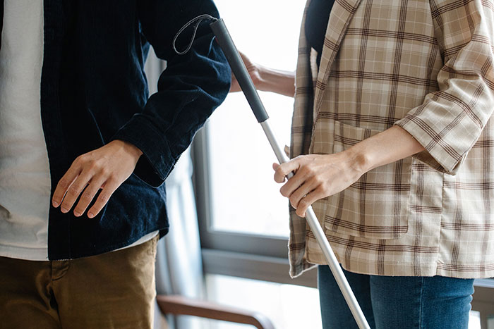 Public Courtesy: 59 Tiny Acts Of Politeness From Everyday Life