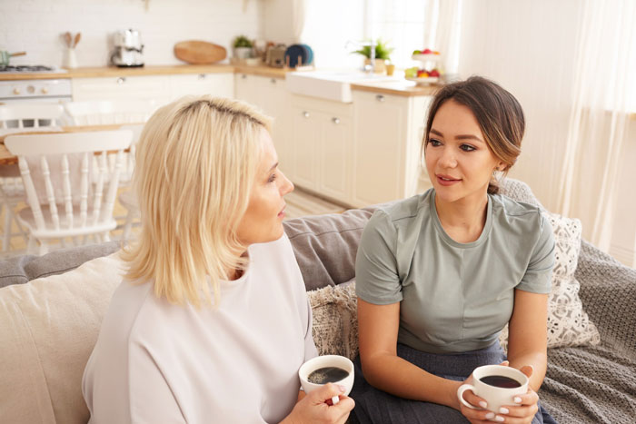 Guy Calls Fiancée A "Cry Baby" For Fussing Over Him Not Getting Her Lunch, Turns Out He's A Cheater Guy Calls Fiancée A "Cry Baby" For Fussing Over Him Not Getting Her Lunch, Turns Out He's A Cheater