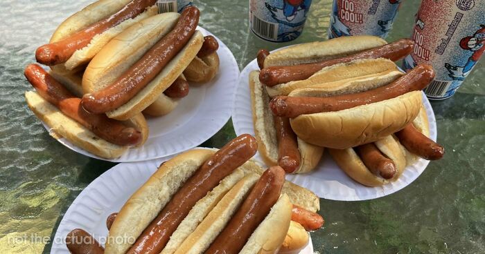 “American Flags. Everywhere”: 79 Things In The US That Left Tourists Baffled