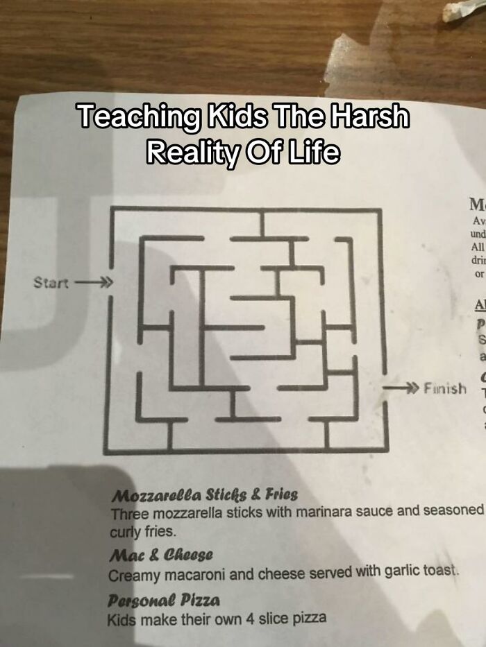 A maze with a hilariously bad design fail, showing a direct path from start to finish, not challenging at all.
