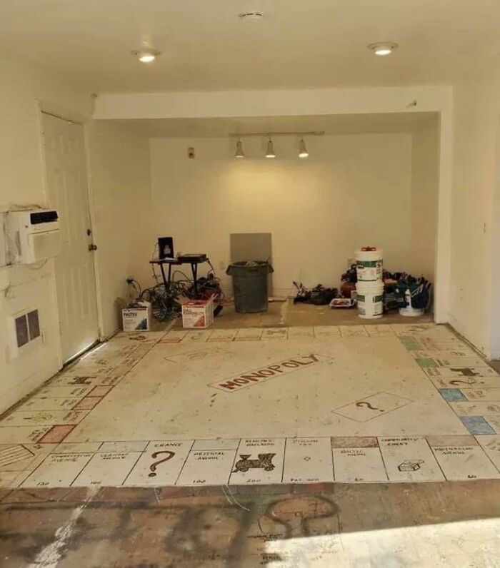 Garage floor painted as a Monopoly board game design fail