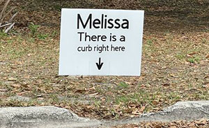 Be Prepared To Laugh Out Loud, As These 40 Signs From Neighbors Are Not For The Grumpy-Hearted
