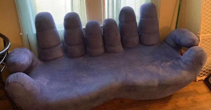 67 Couches That Would Make Any Interior Designer Want To Lie Down, But Not On Them