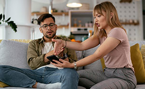 Few Months Into Marriage, 22YO Finds Creepy AI Pics Hubby Made Of Her Friends, He Plays Victim