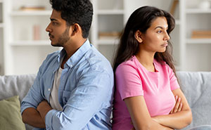 Guy’s Zoom Call With Ex-GF Exposes All His Dark Secrets, Frustrated Wife Slaps Him With Divorce