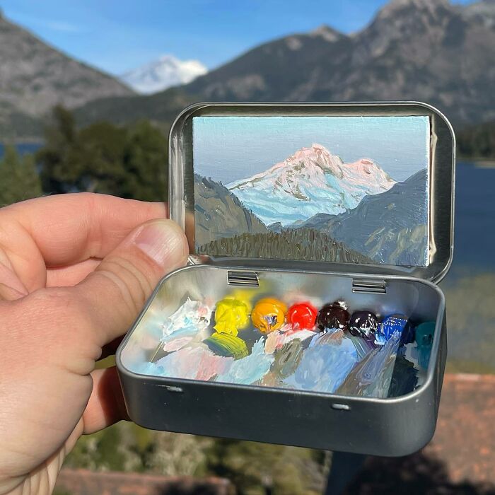 50 Pocket-Sized Masterpieces By This Artist That Paints In Altoid Tins (New Pics)