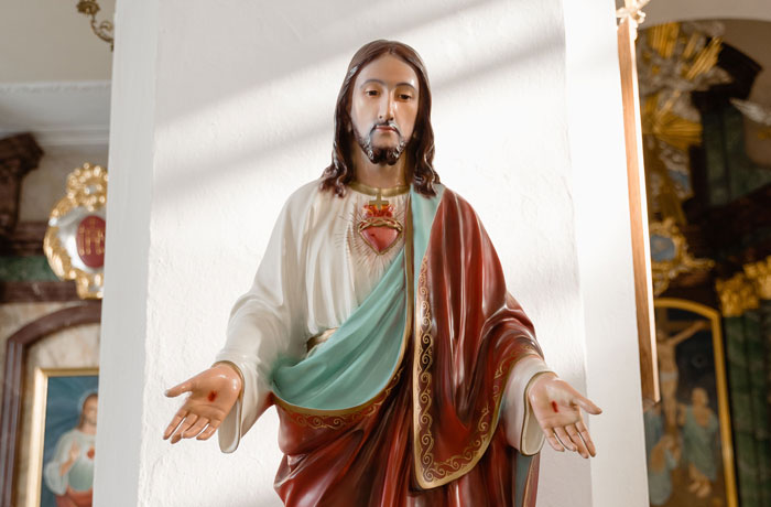 Jesus was a real person shown in this statue with open hands, reflecting ancient Roman writings and historical evidence. Jesus was a real person shown in this statue with open hands, reflecting ancient Roman writings and historical evidence.